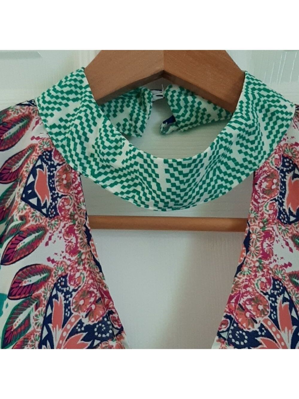 City Triangles Coloful Romper - Picture 2 of 13